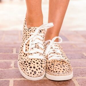 BRAND NEW DECLAN BLACK&TAN SNEAKERS
